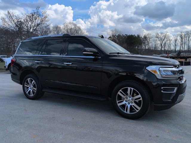 Certified 2024 Ford Expedition Limited image 2