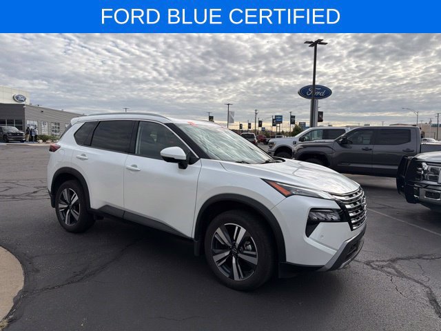 Used 2025 Nissan Rogue SL w/ SL Premium Package AWD/4WD image 2