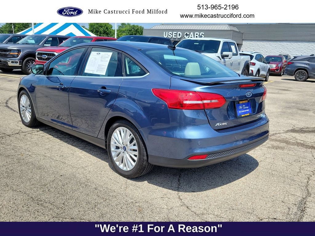 Certified 2018 Ford Focus Titanium FWD image 3