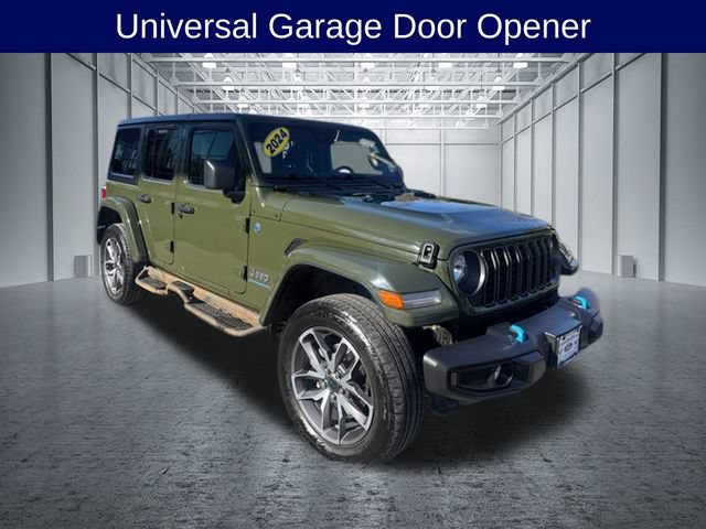 Used 2024 Jeep Wrangler Unlimited w/ Convenience Group AWD/4WD image 5