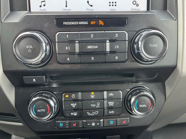 Certified 2018 Ford F150 Lariat image 61