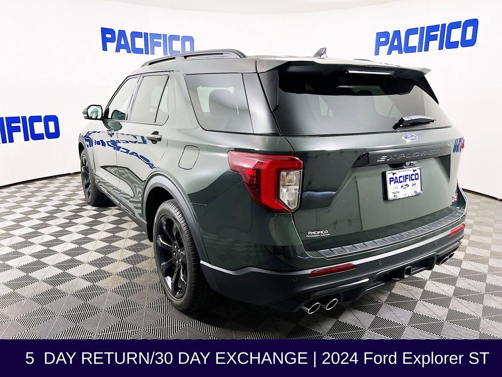 Certified 2024 Ford Explorer ST w/ Equipment Group 401A AWD/4WD image 6