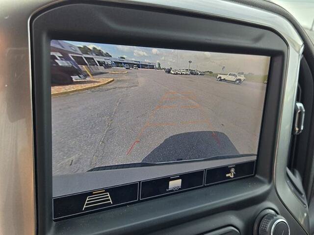 Used 2020 Chevrolet Silverado 1500 RST AWD/4WD image 19
