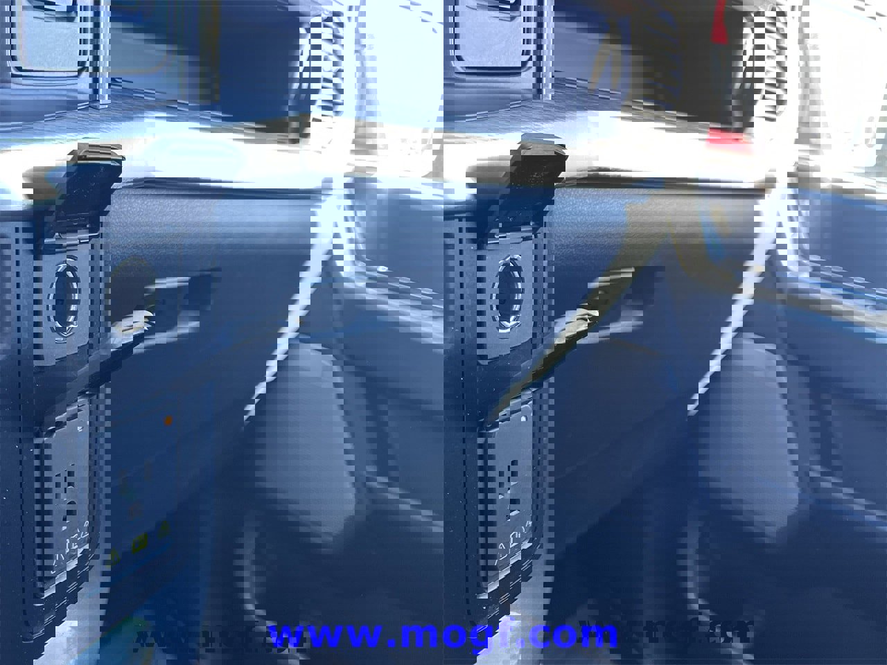 Certified 2023 Ford F150 Lariat w/ Equipment Group 502A High image 13