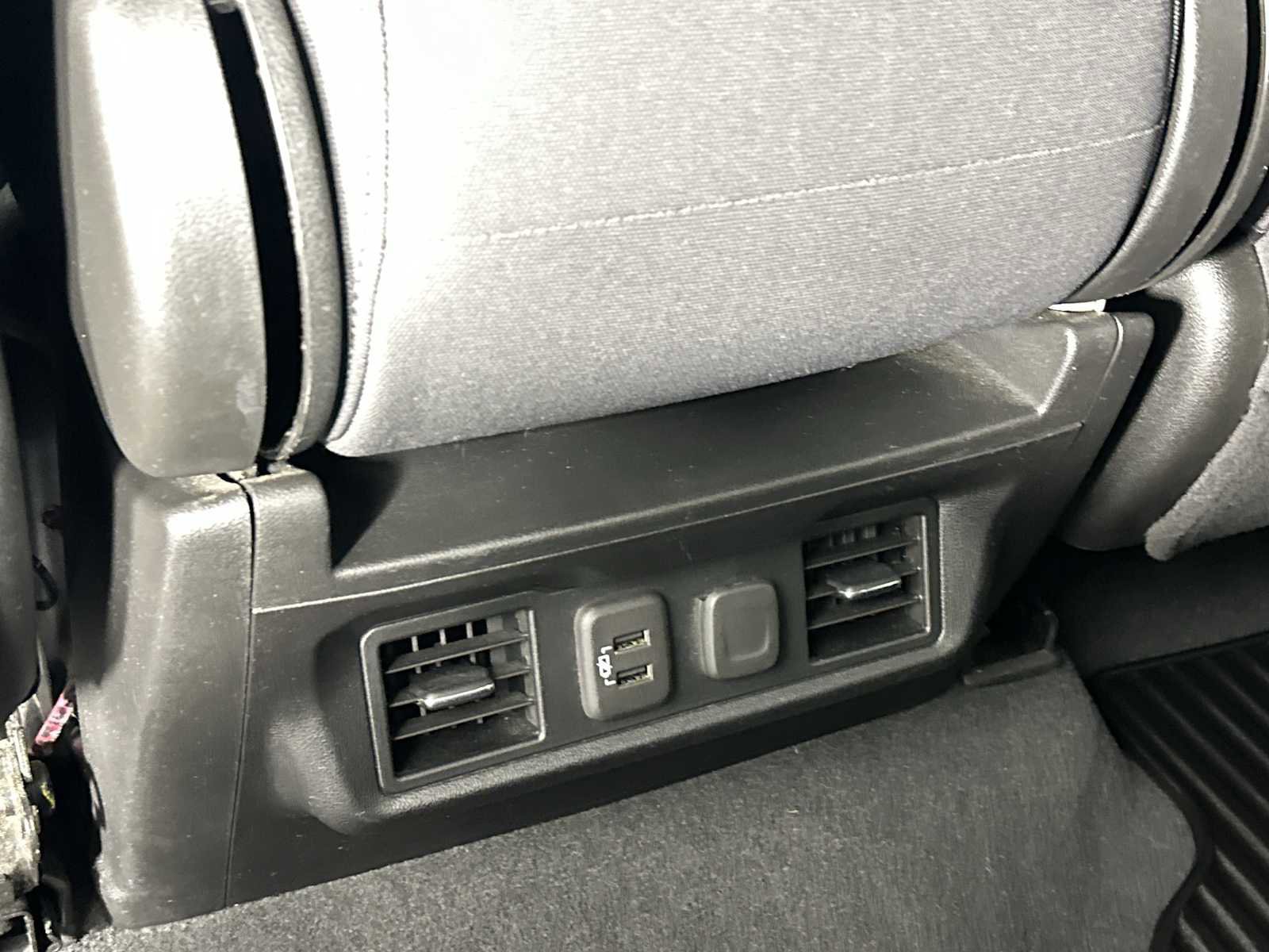 Used 2021 Chevrolet Silverado 1500 RST w/ Z71 Off-Road Package image 26