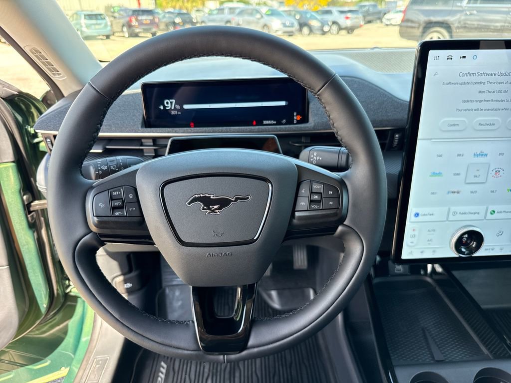 Certified 2025 Ford Mustang Mach-E Premium image 14