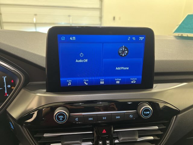 Certified 2025 Ford Escape Active w/ Cold Weather Package AWD/4WD image 14