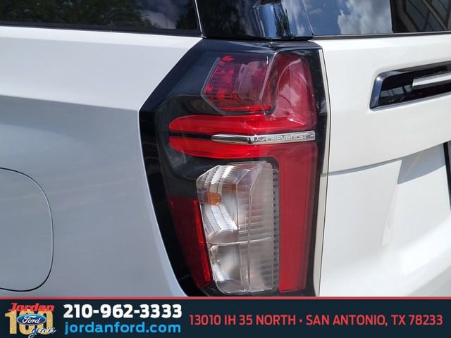 Used 2024 Chevrolet Suburban Z71 w/ Off-Road Capability Package AWD/4WD image 9
