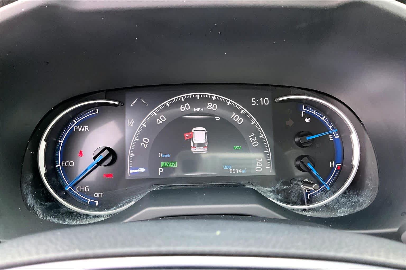 Used 2025 Toyota RAV4 XLE Premium AWD/4WD image 26