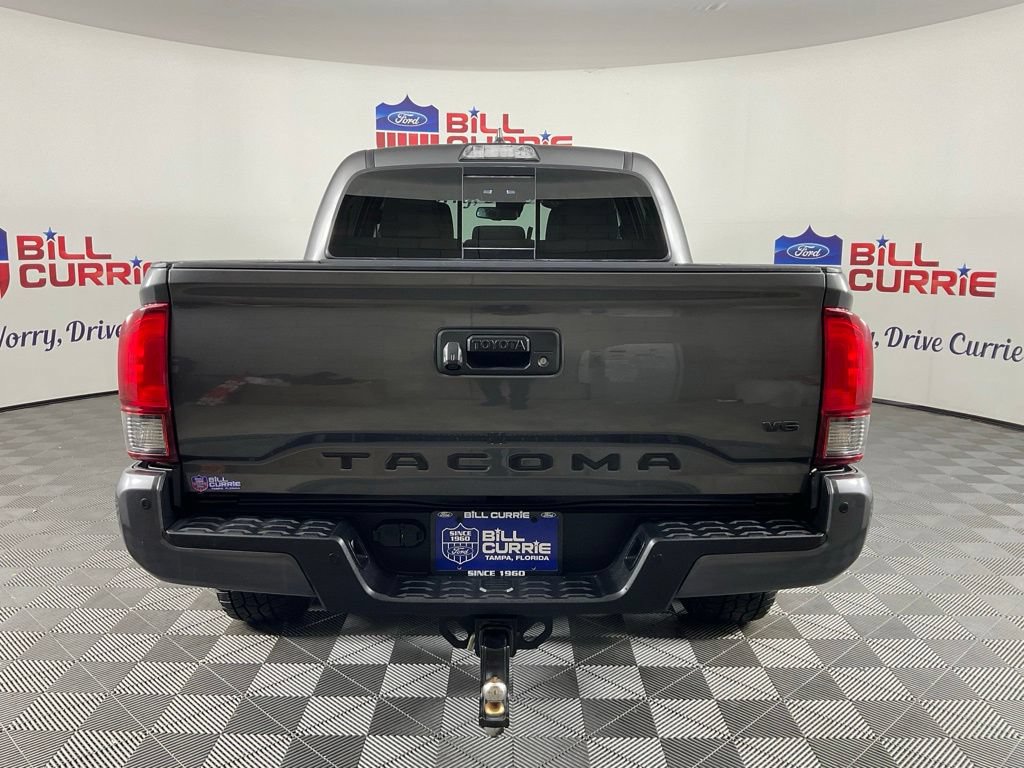 Used 2019 Toyota Tacoma TRD Off-Road w/ Exterior Package AWD/4WD image 4