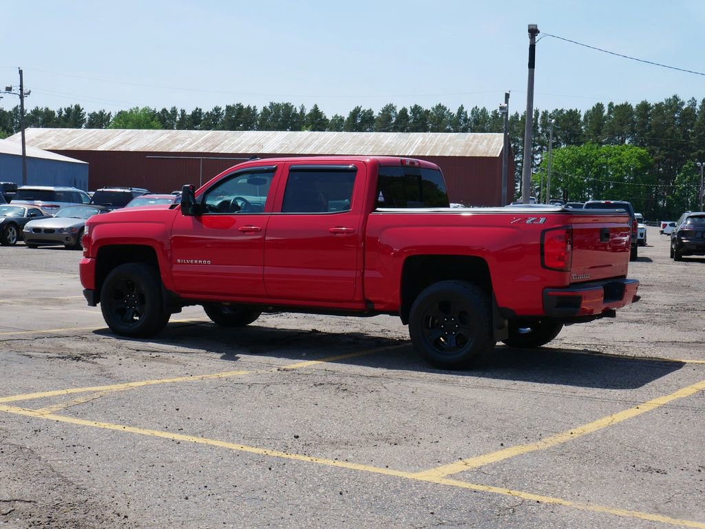 Used 2018 Chevrolet Silverado 1500 LT w/ All Star Edition AWD/4WD image 4