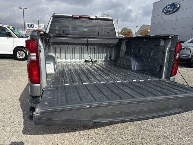 Used 2023 Chevrolet Silverado 1500 RST w/ Z71 Off-Road Package image 24