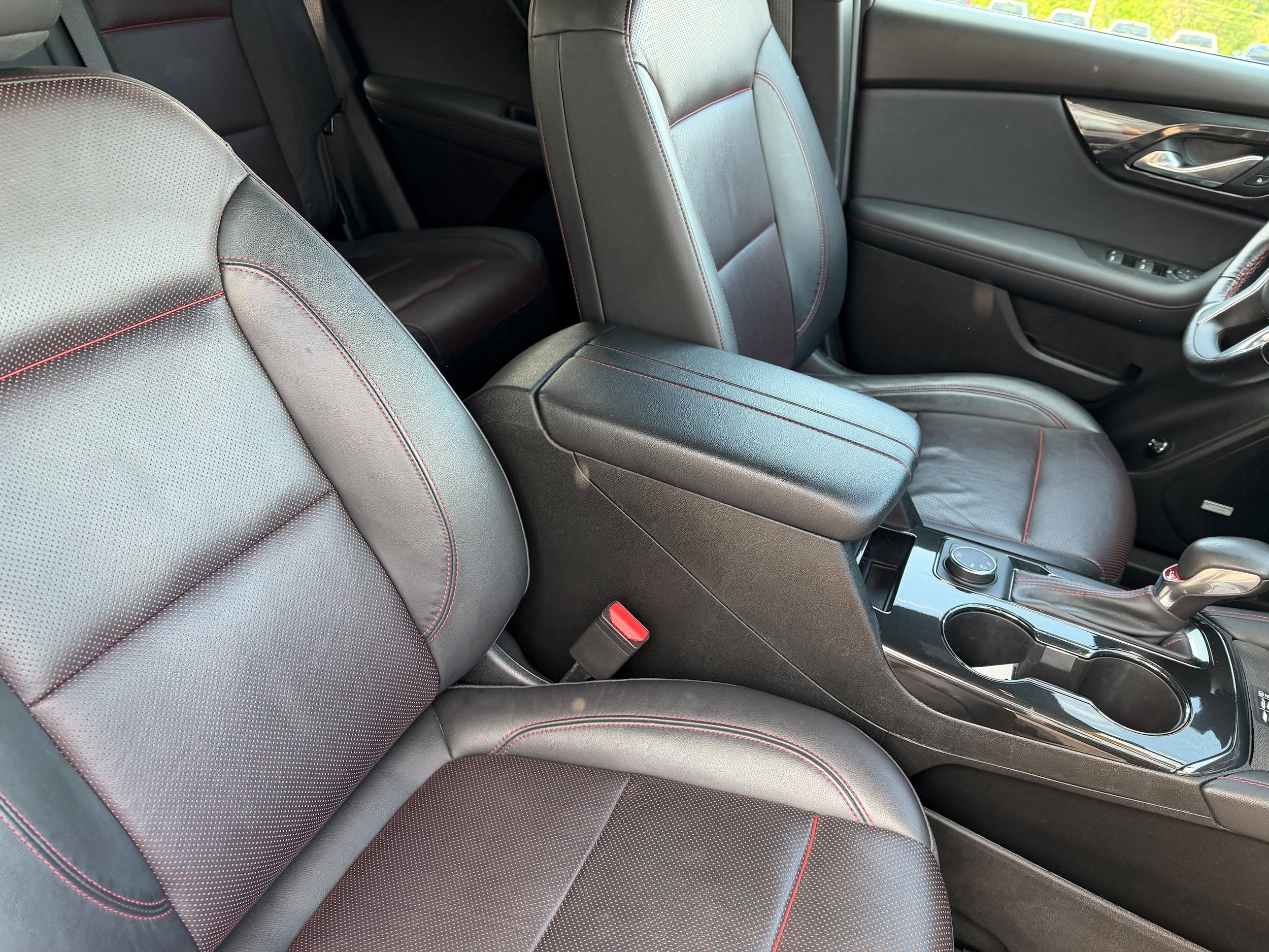 Used 2019 Chevrolet Blazer RS AWD/4WD image 23
