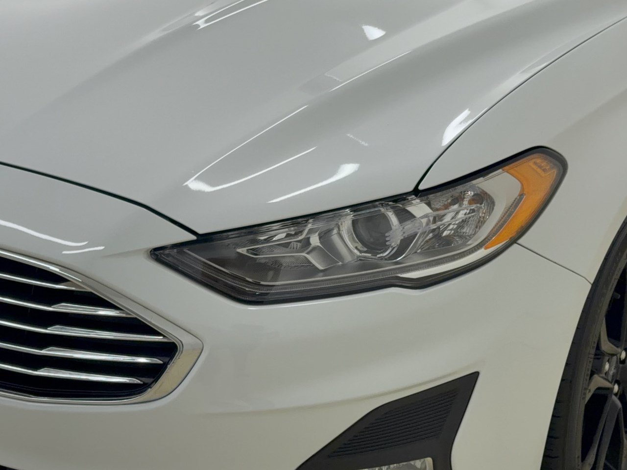 Certified 2019 Ford Fusion SE w/ Equipment Group 151A FWD image 12