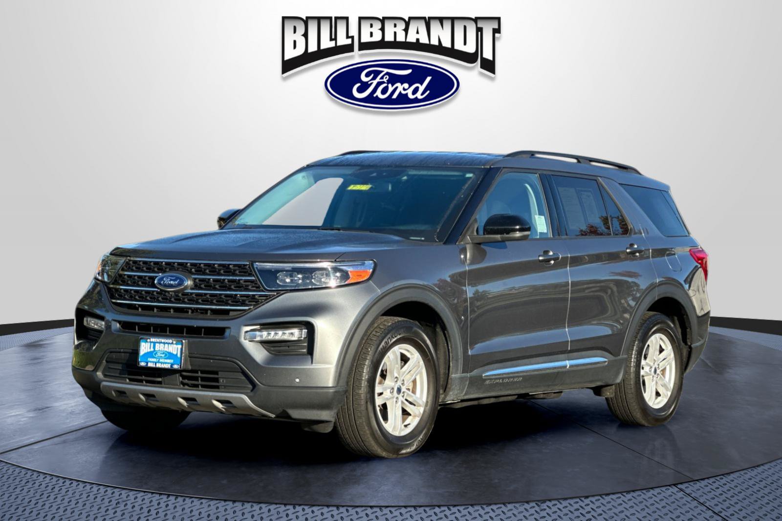 Certified 2024 Ford Explorer XLT w/ Equipment Group 202A AWD/4WD image 7