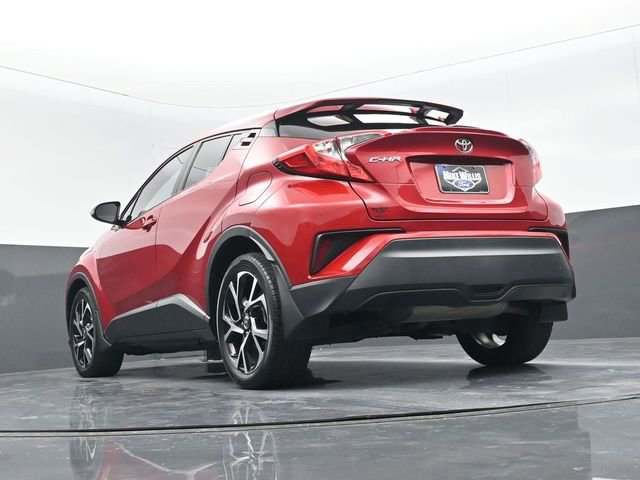 Used 2022 Toyota C-HR XLE image 9