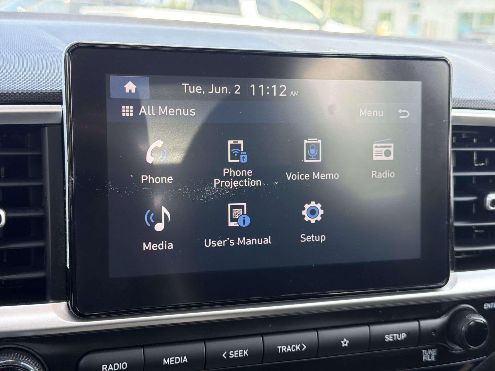 Used 2023 Hyundai Venue SEL FWD image 6