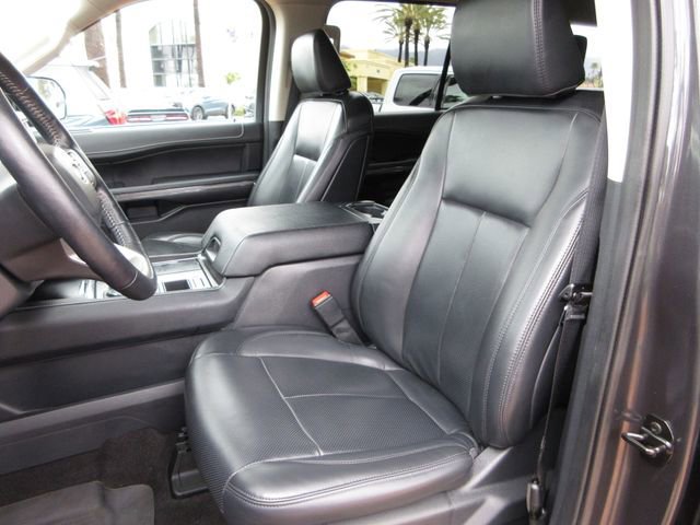 Certified 2023 Ford Expedition XLT image 12