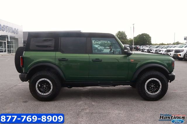 Certified 2023 Ford Bronco Badlands w/ Sasquatch Package AWD/4WD image 4