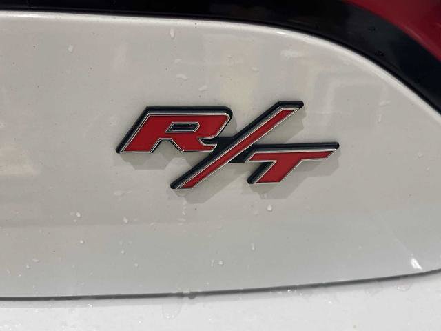 Used 2017 Dodge Charger R/T w/ Driver Convenience Group RWD image 31