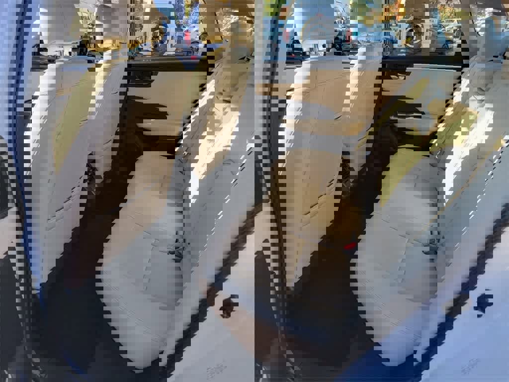 Used 2019 Honda Clarity Touring image 11