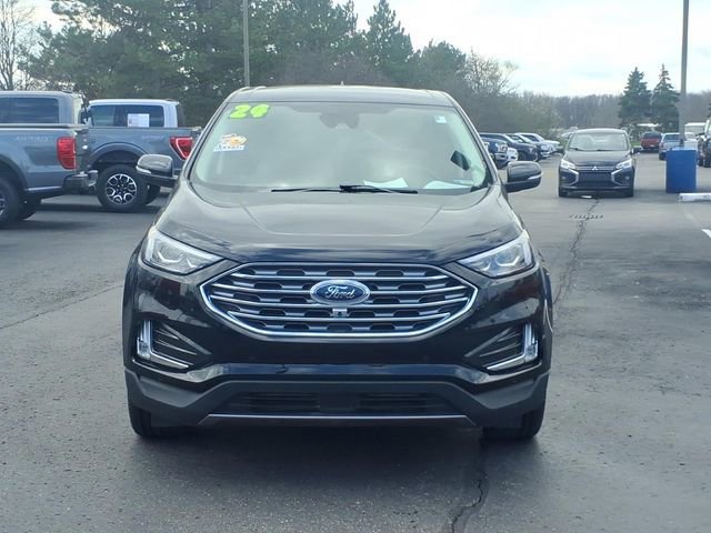Certified 2024 Ford Edge Titanium w/ Equipment Group 301A image 6