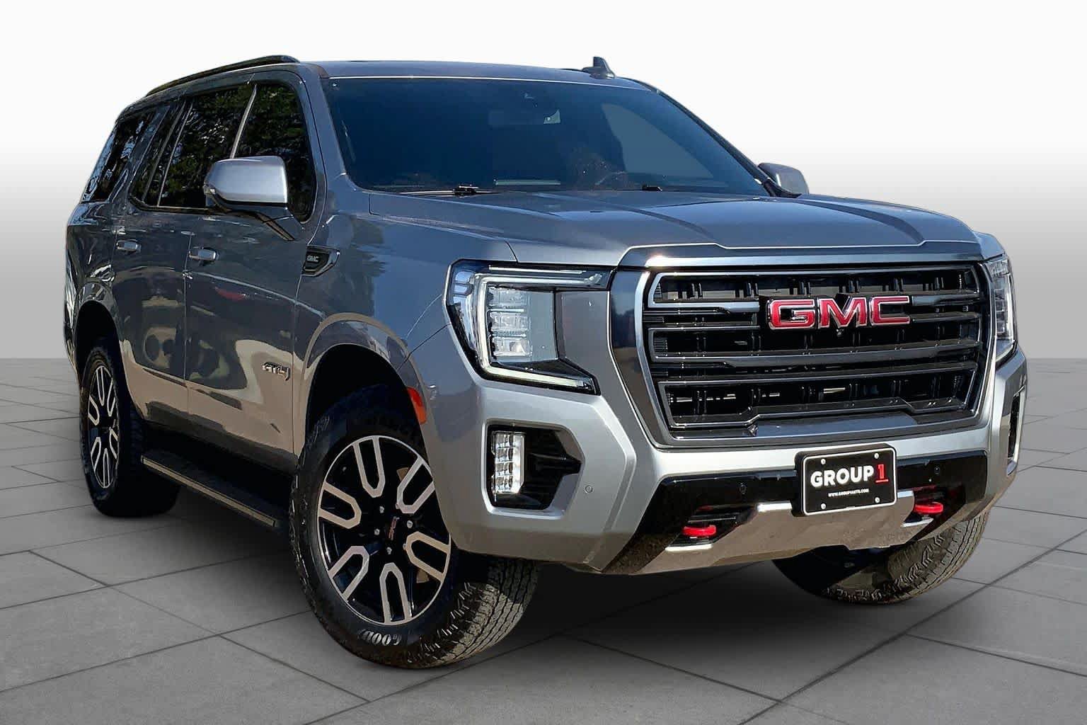 Used 2024 GMC Yukon AT4 w/ Technology Package AWD/4WD image 3