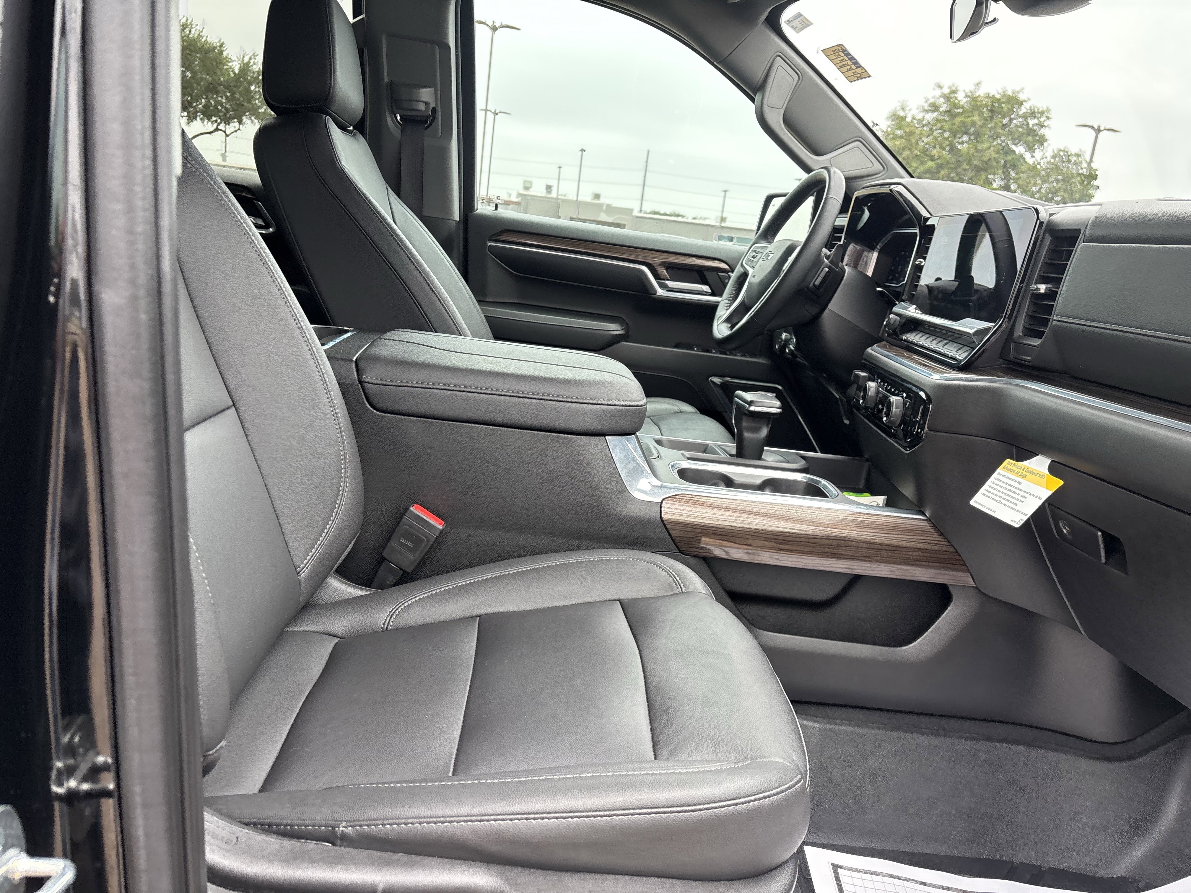 Used 2023 Chevrolet Silverado 1500 RST RWD image 24