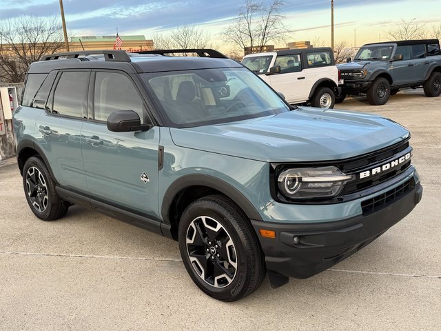 Certified 2022 Ford Bronco Sport Outer Banks w/ Tech Package image 8