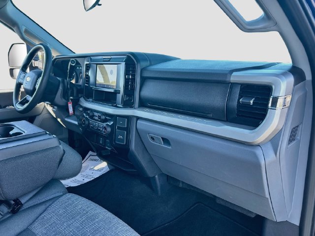 Certified 2026 Ford F250 XLT AWD/4WD image 35