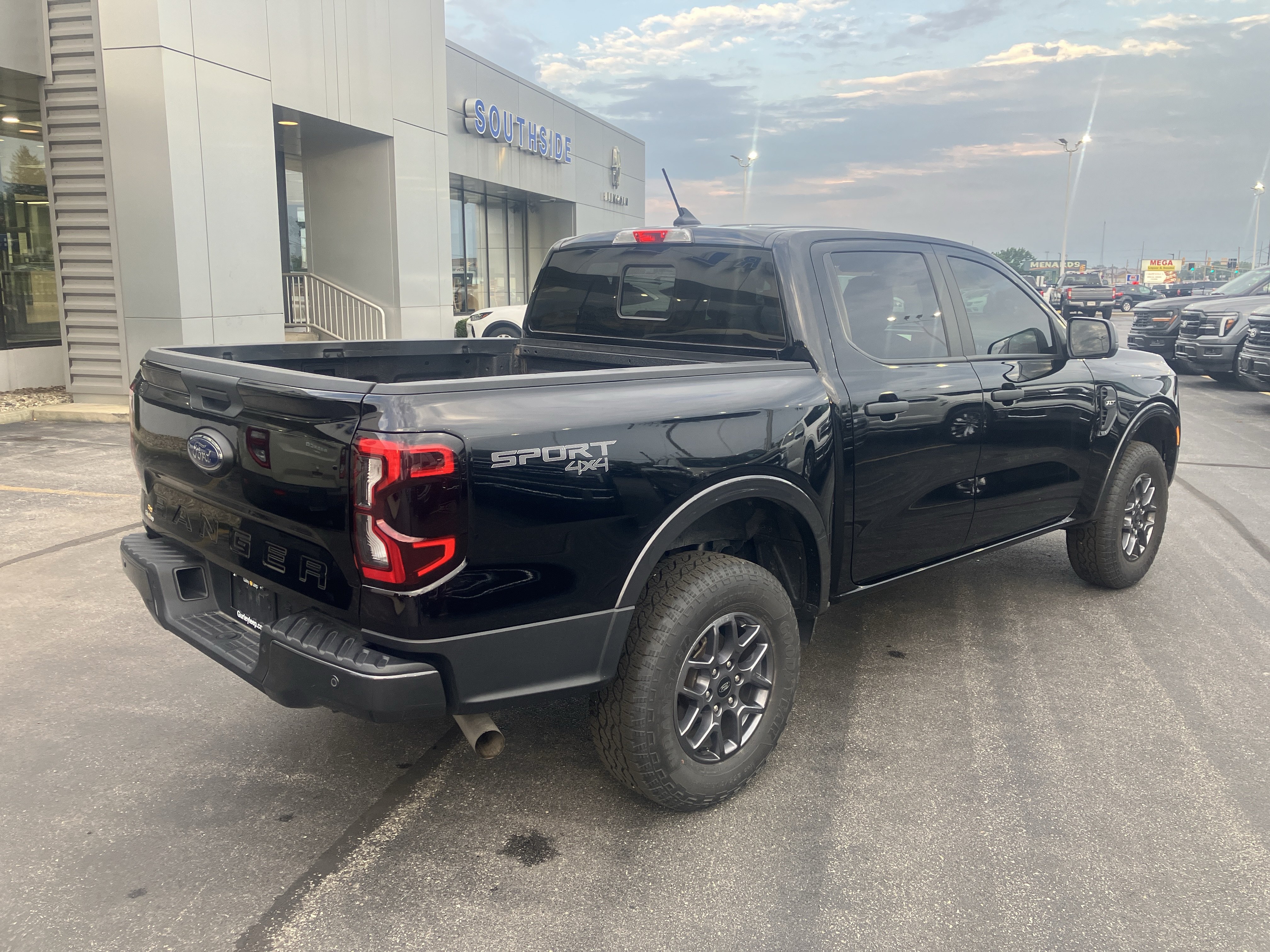 Certified 2024 Ford Ranger XLT AWD/4WD image 8