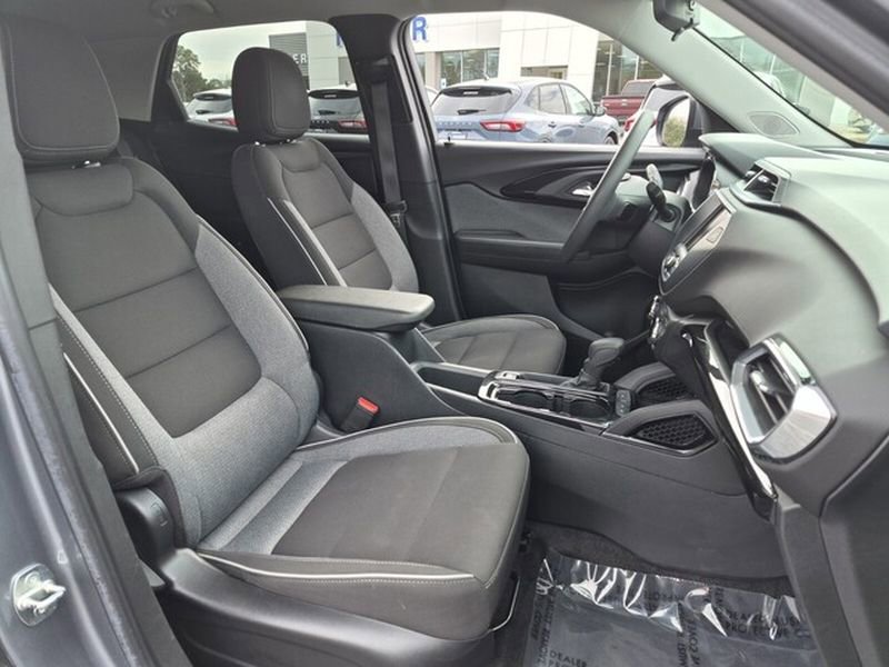 Used 2022 Chevrolet TrailBlazer LT image 20
