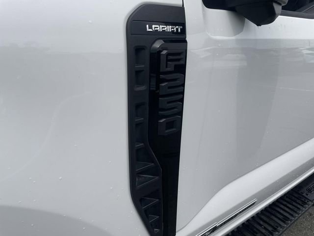 Certified 2023 Ford F250 Lariat w/ Lariat Ultimate Package image 11