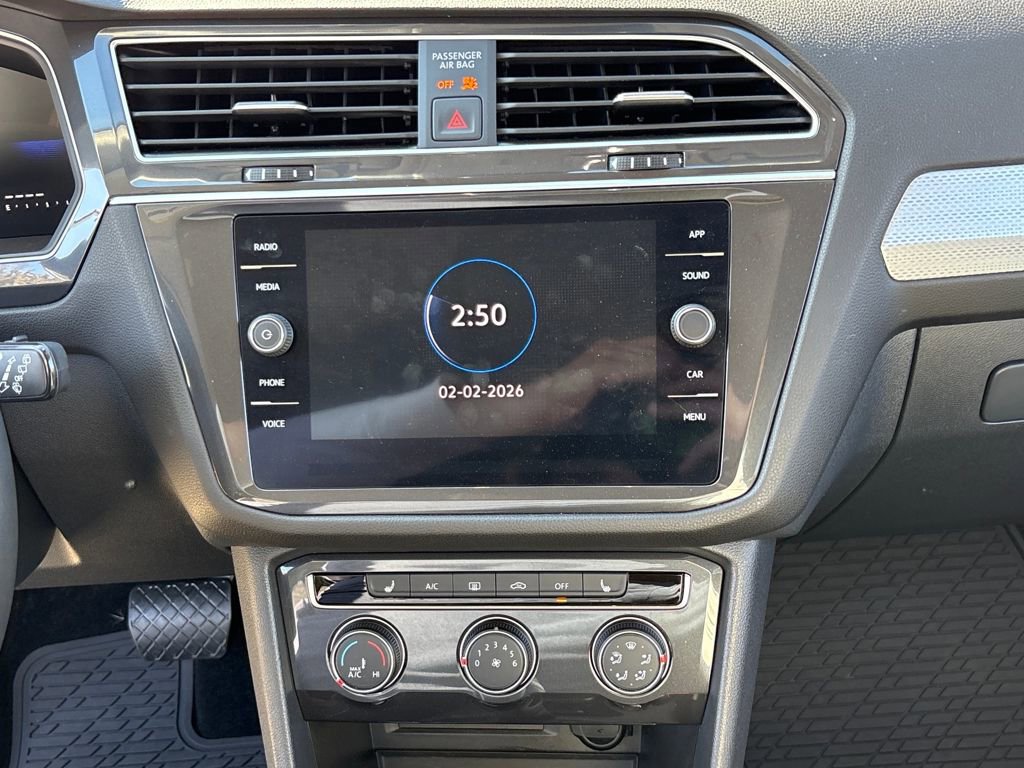 Used 2024 Volkswagen Tiguan S image 23