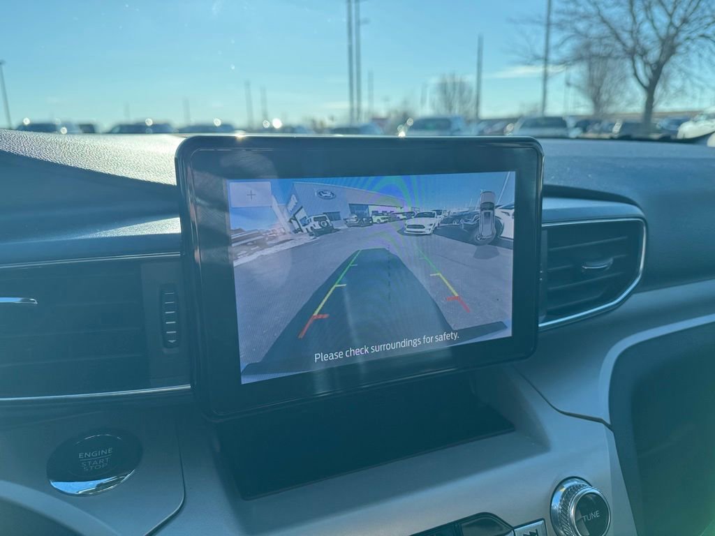 Certified 2023 Ford Explorer XLT w/ Equipment Group 202A image 28