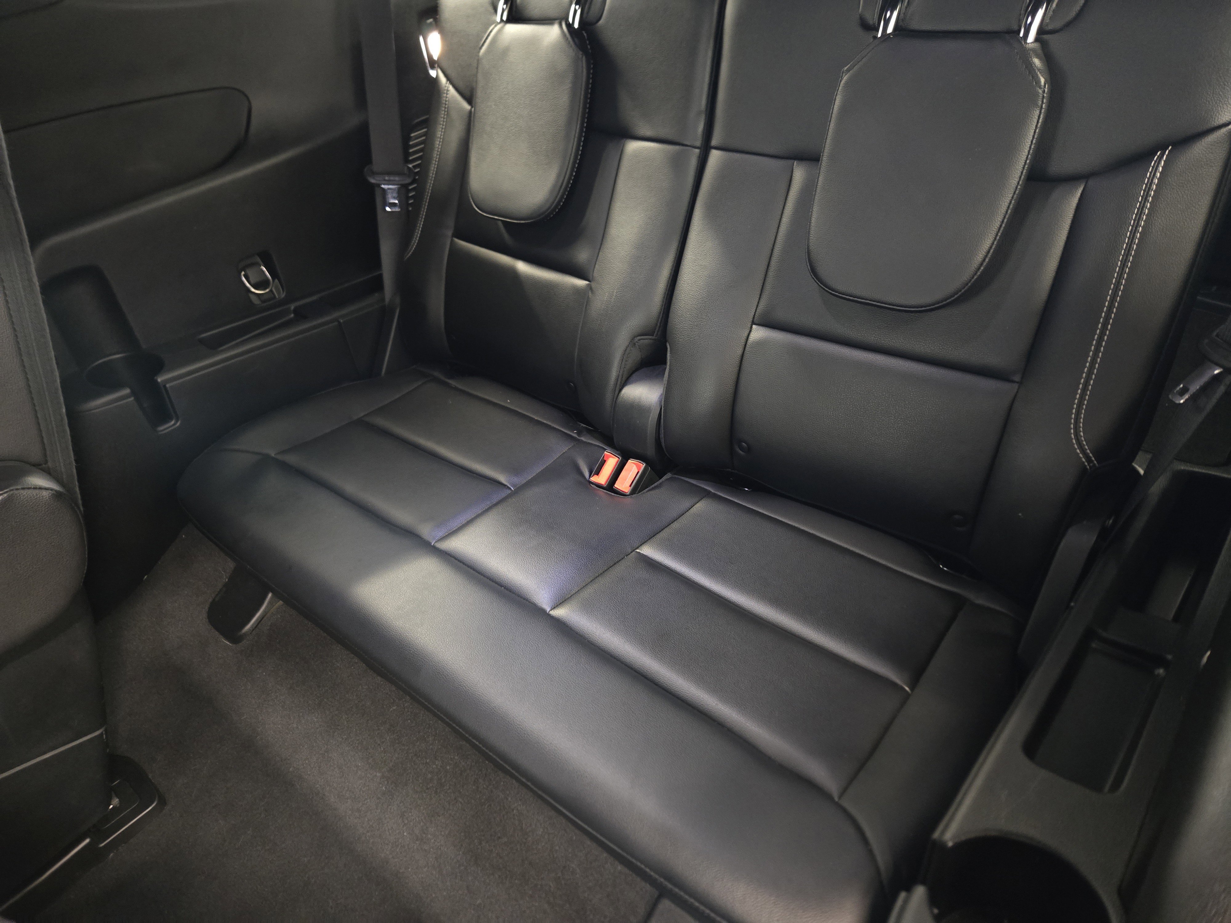 Certified 2022 Ford Explorer ST w/ Equipment Group 401A image 29