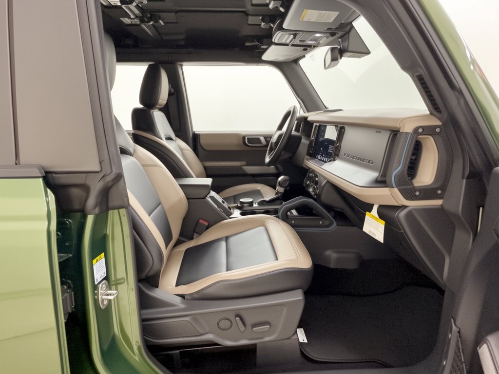 Certified 2022 Ford Bronco Wildtrak AWD/4WD image 30