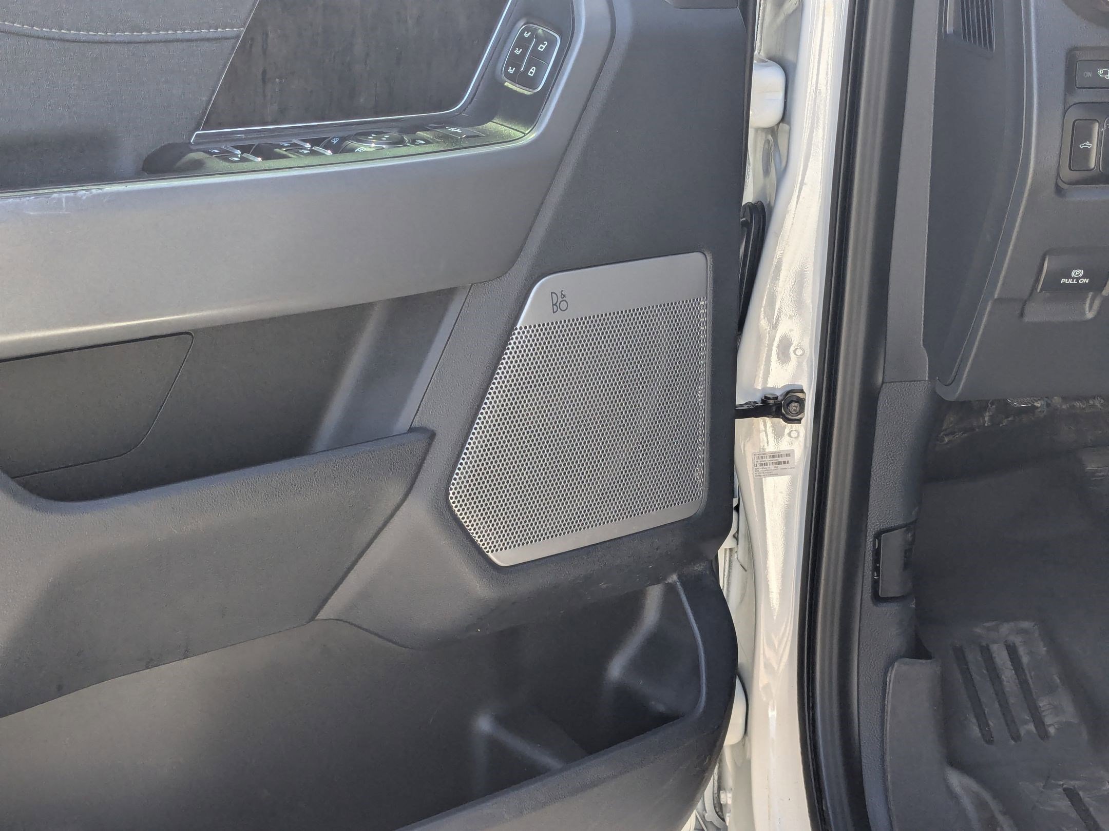 Certified 2023 Ford F350 Lariat w/ Lariat Ultimate Package AWD/4WD image 18