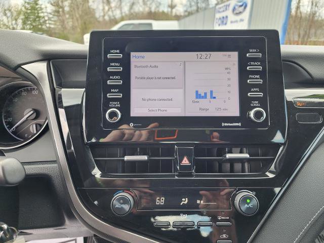 Used 2021 Toyota Camry SE FWD image 13