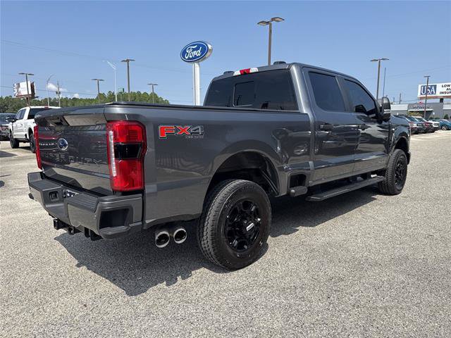 Certified 2025 Ford F250 XL w/ STX Appearance Package AWD/4WD image 3