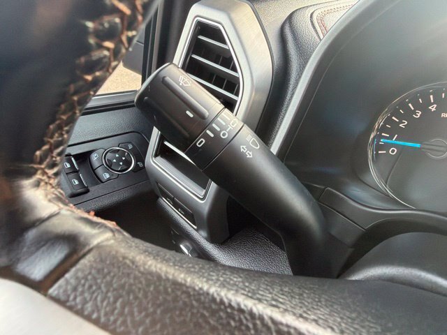 Certified 2019 Ford F150 Platinum w/ Equipment Group 701A Luxury AWD/4WD image 24