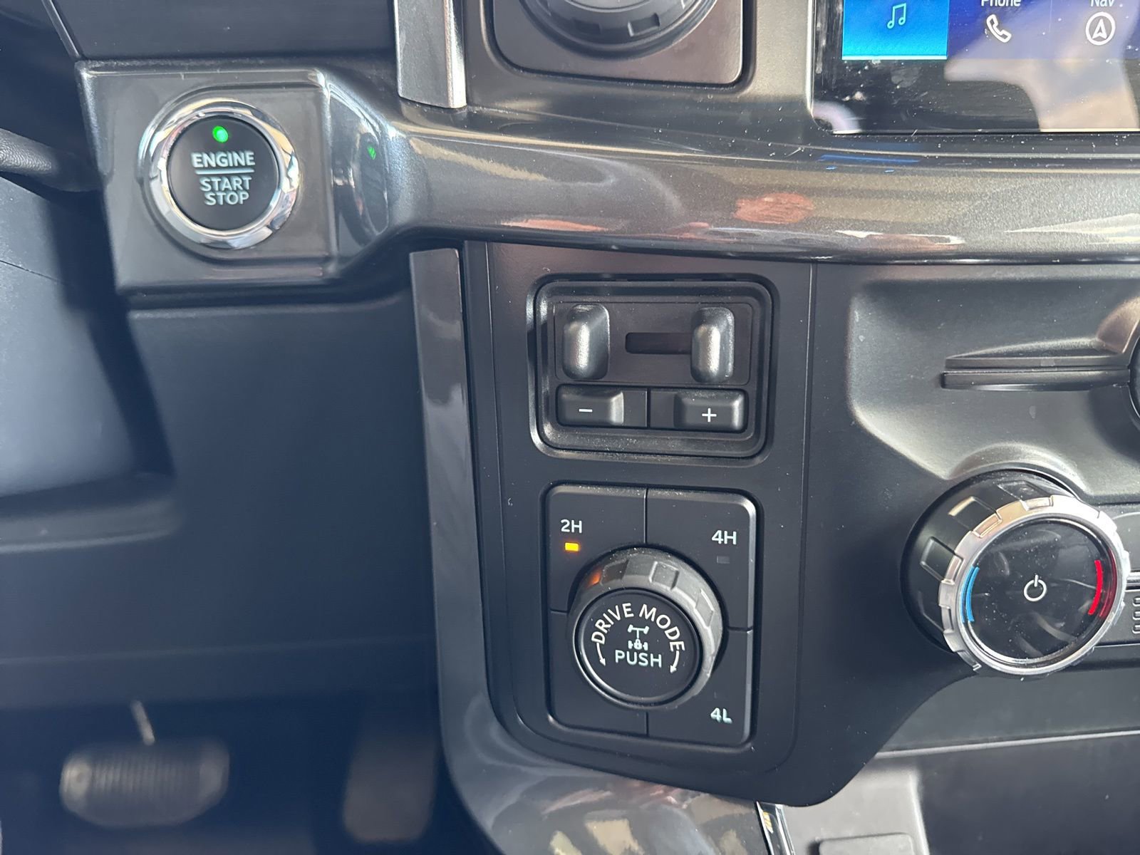 Certified 2023 Ford F150 XLT w/ Equipment Group 302A High image 33