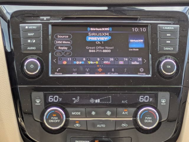 Used 2019 Nissan Rogue SV w/ Premium Package FWD image 18