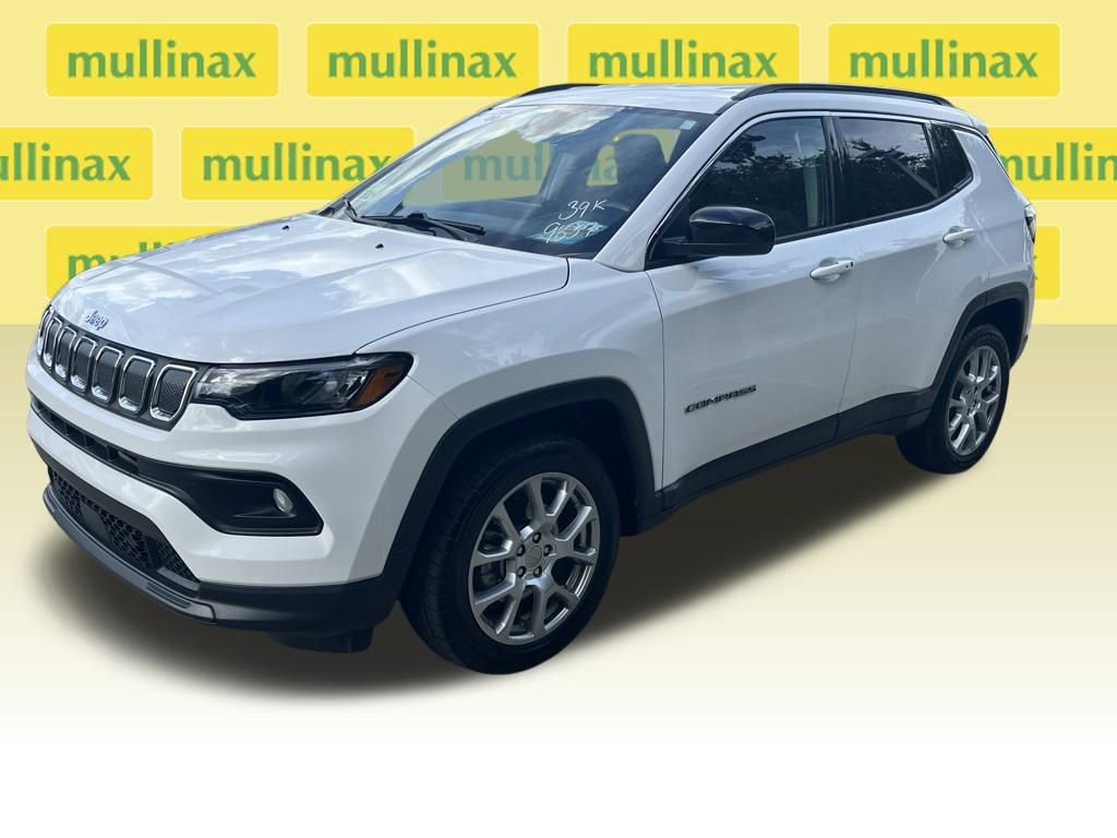 Used 2022 Jeep Compass Latitude image 22