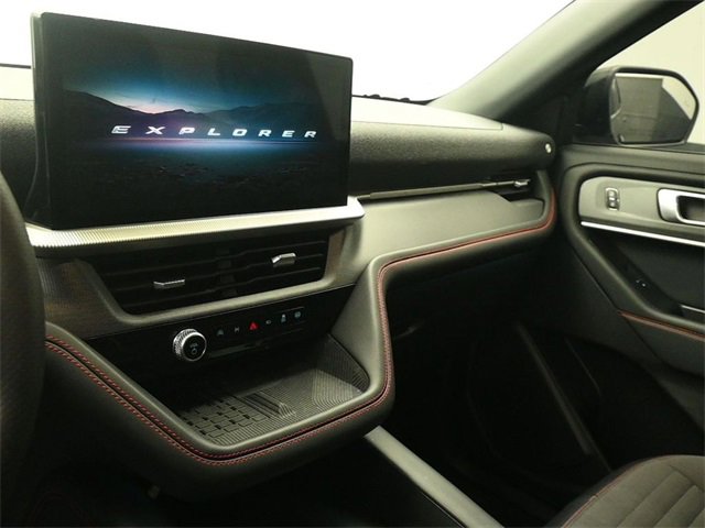Certified 2025 Ford Explorer ST-Line w/ Premium Package image 13