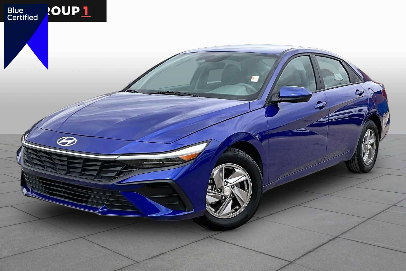 Used 2024 Hyundai Elantra SE FWD image 1