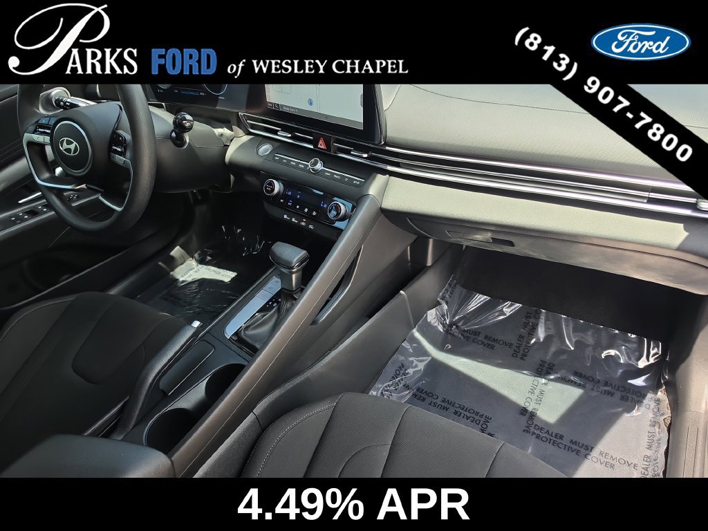Used 2024 Hyundai Elantra SEL FWD image 10