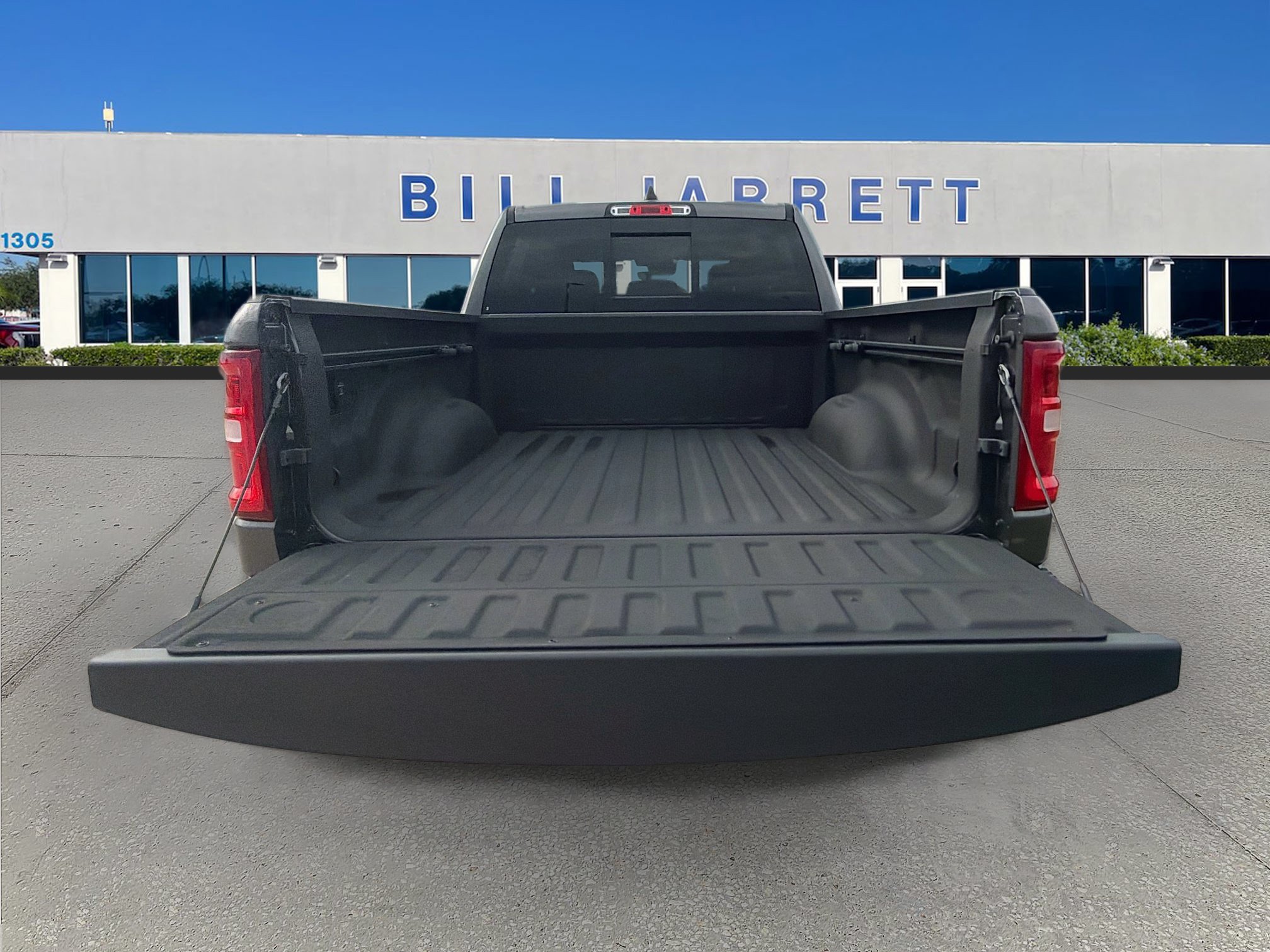 Used 2025 RAM 1500 Big Horn AWD/4WD image 25