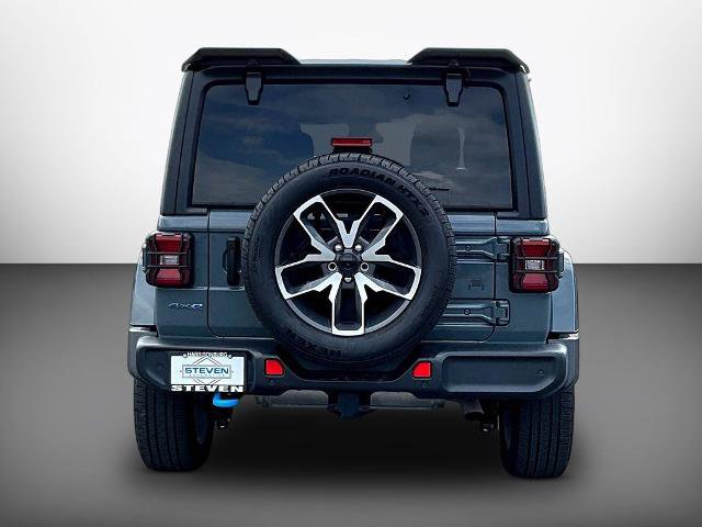Used 2024 Jeep Wrangler Unlimited w/ Convenience Group AWD/4WD image 5
