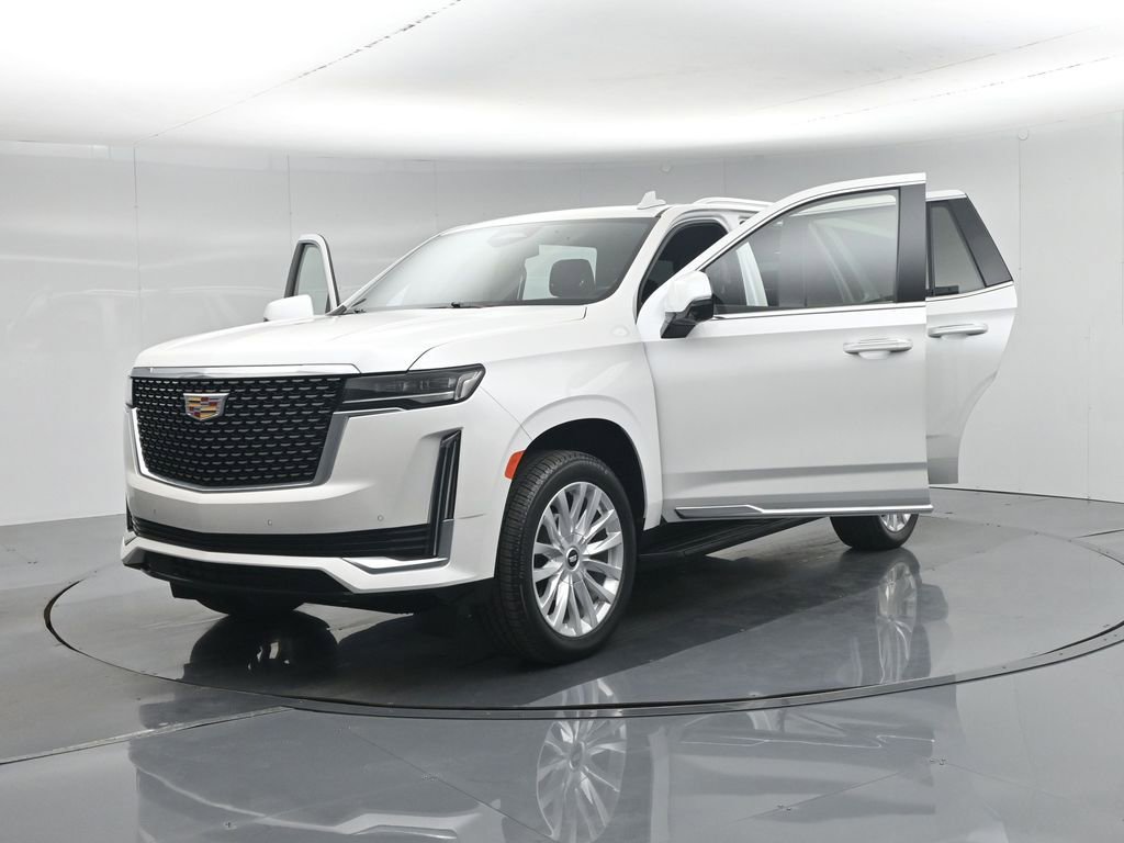 Used 2024 Cadillac Escalade Luxury w/ LPO, Floor Liner Package image 34